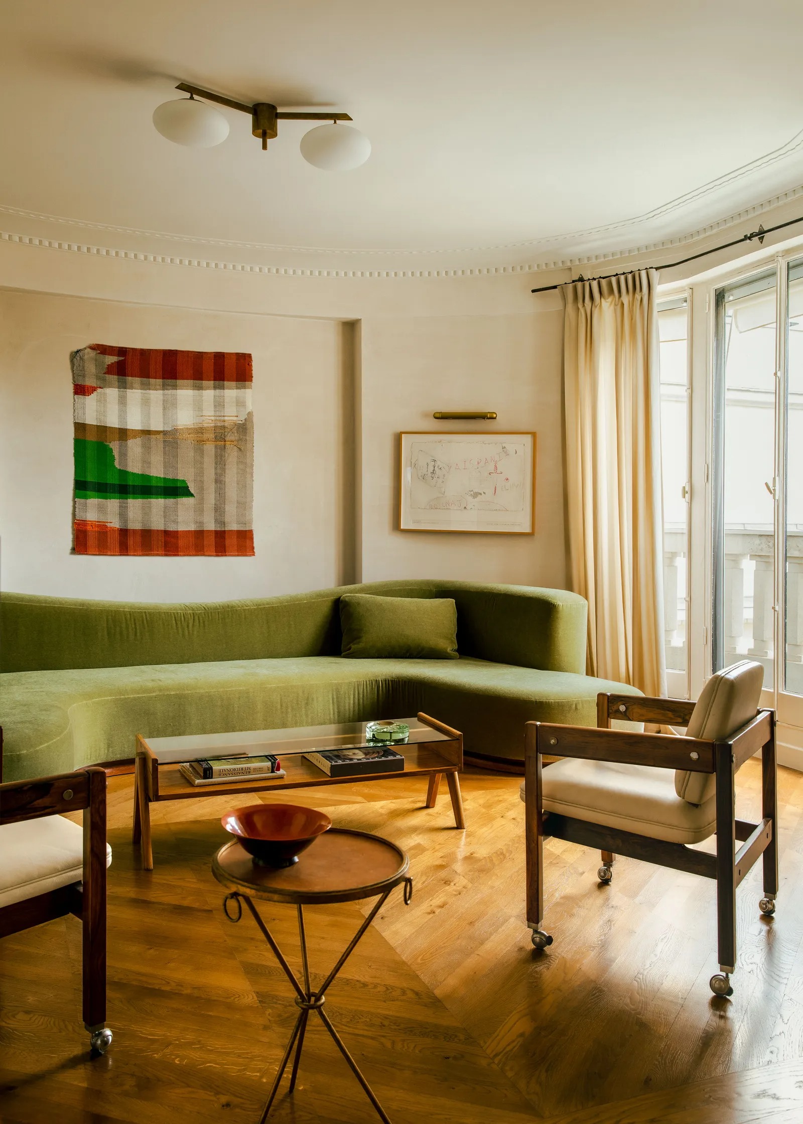 Paris Apartment for a Writer by Sandra Benhamou